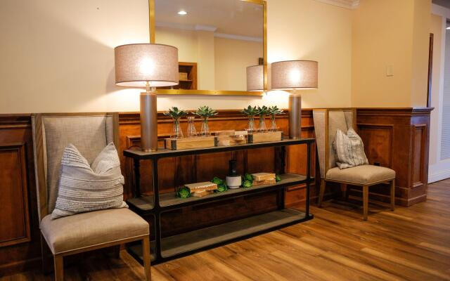 Best Western Pier Point Inn