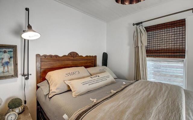 The Gulf House Gs512 Home