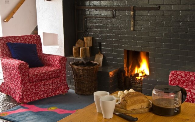 Bartra Cottage