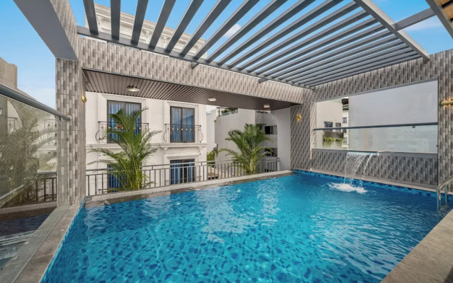T P Villa