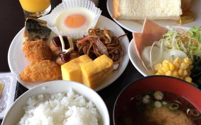 Tahara City Hotel