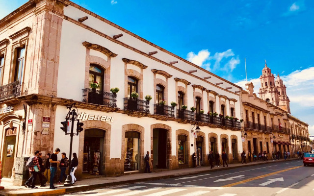 HERENCIA By Hosting House