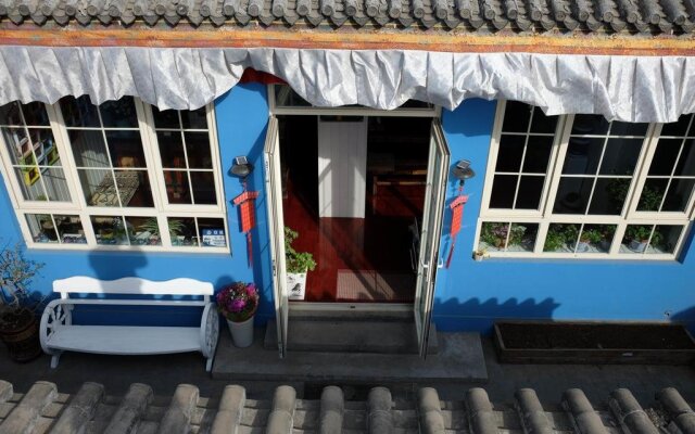 Chinese Box Courtyard Hostel