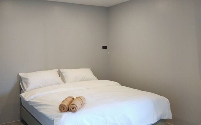 Silathong Coffee and Flower