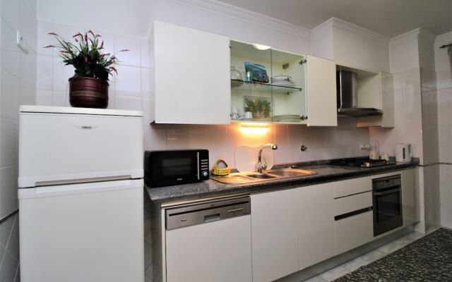 Lido Apartment Excellant Location