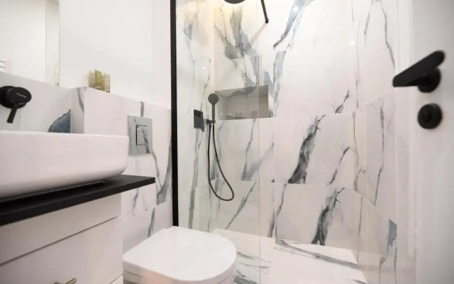 Mbm - Upper Marais