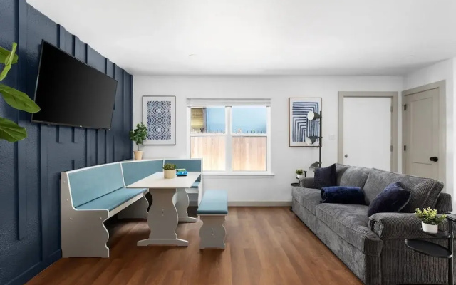 Posh & Serene 2BR w Private Patio