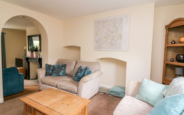 Ynys Cottage