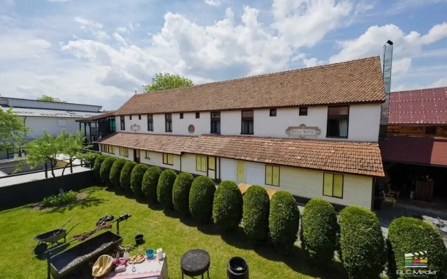 Cristian Inn