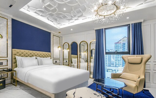 Hotel The Castle 2
