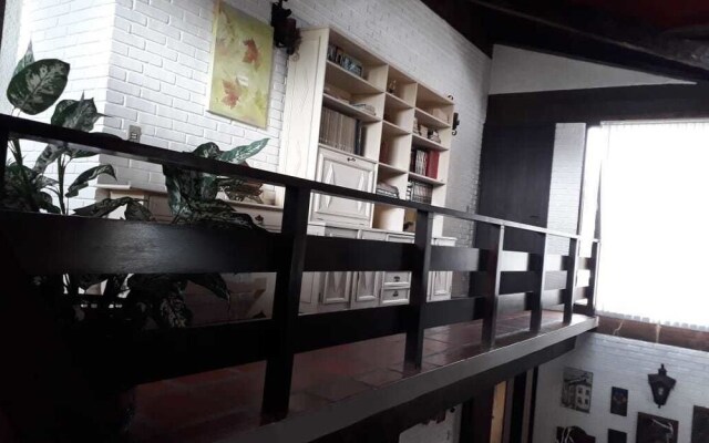 Bela e Aconchegante Residência