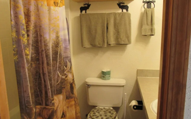 The Woodsman Country Lodge