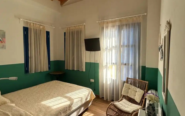 Symmetria Villa Symi