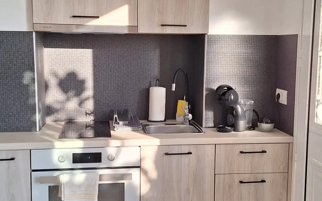 Luxury Apartments Kanali