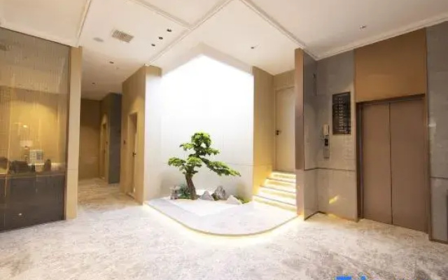 Marriott Lanting Hotel (Shanyang People's Square Bus Station Branch)