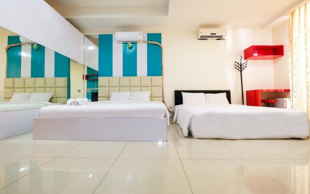 Family Studio Room at Ancol Mansion Apartment By Travelio