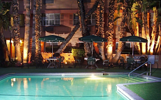 The Saga Motor Hotel