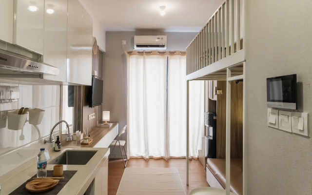 Calma Studio I Skyhouse Apartment