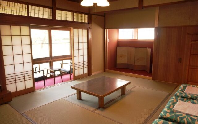 GUESTHOUSE Kinosaki Wakayo - Hostel, Caters to Women
