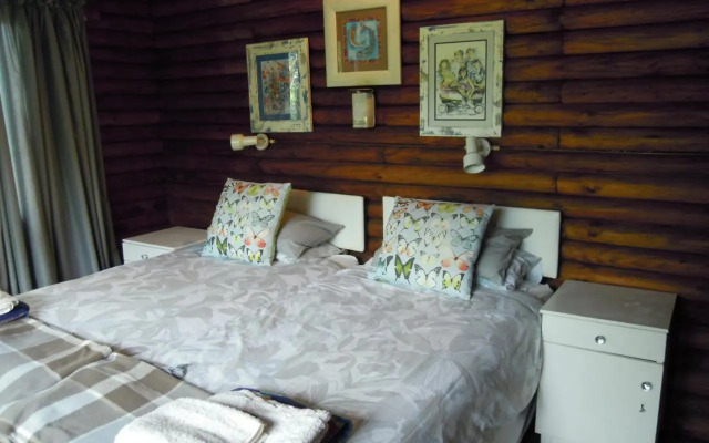 Forest Drive Holiday Home