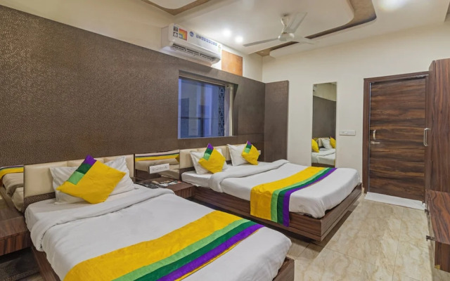 Treebo Shree Anand Dham, Vrindavan