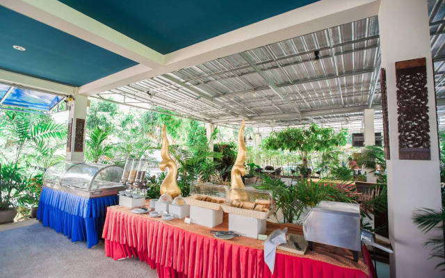 Chalong Beach Hotel Phuket