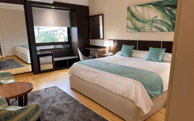 Ramada Plaza by Wyndham Tucuman