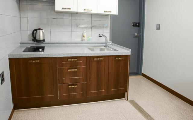 Busan Ohnpax Residence