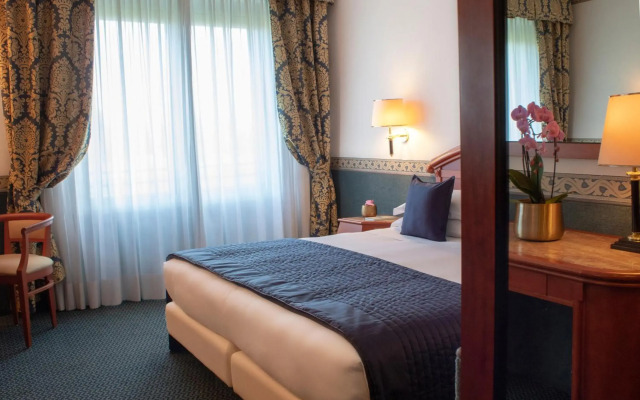Starhotels Vespucci