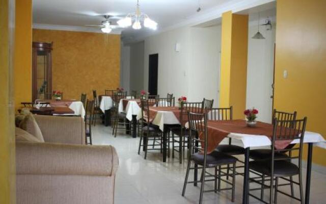 Desireny Hostal