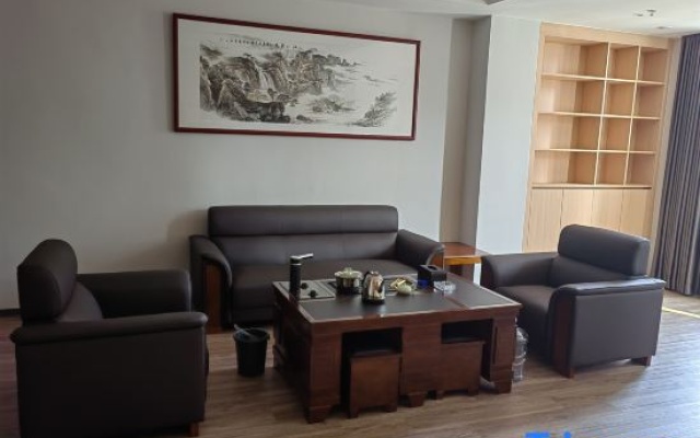 Runli Hotel