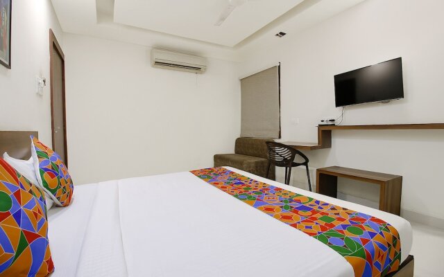 FabHotel Comfortable Stay