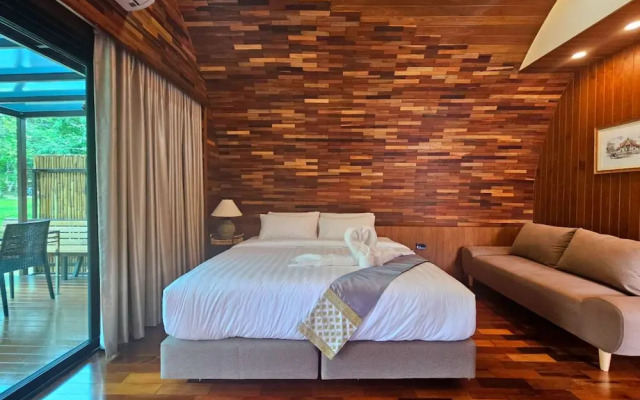 Pang fan Rock & River Resort