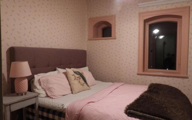Exclusive 3- Bed Regal Apartment!