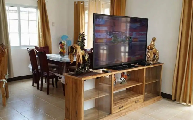 Ramyer Transient House Panglao