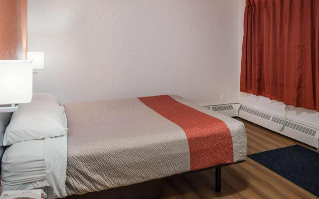 Motel 6 Fort St. John, BC