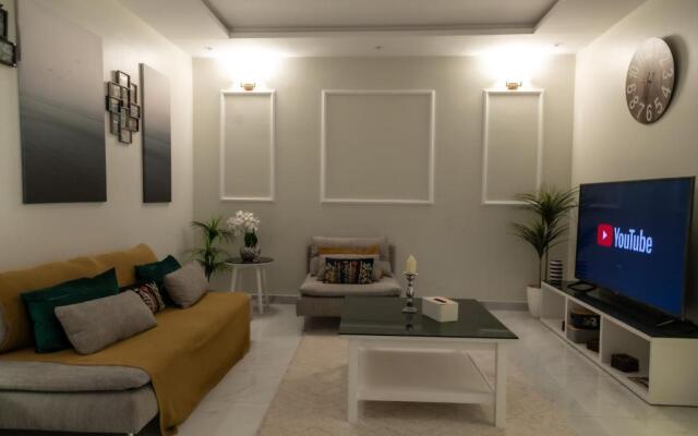 No.8-9 Relax & Enjoy Time w/Manazil Alyasmin 2BR/1or2BA
