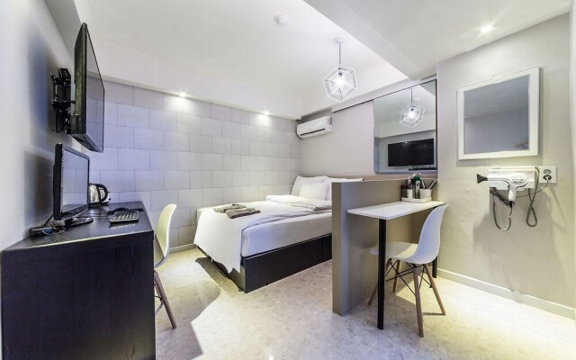 Eden Hotel