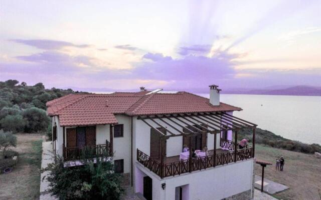 Marvelous Sea View Eco Studio