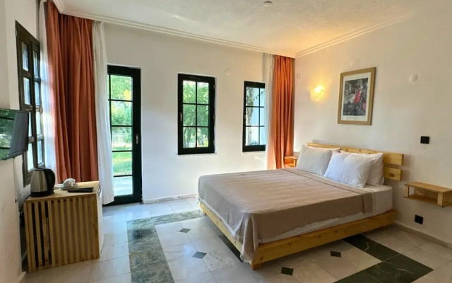 Club Mel Holiday Resort