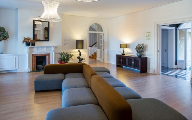 Catalonia Reina Victoria Hotel