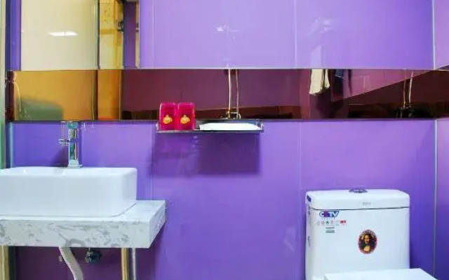 Mango Theme Hotel (Mudanjiang Cultural Palace Square)