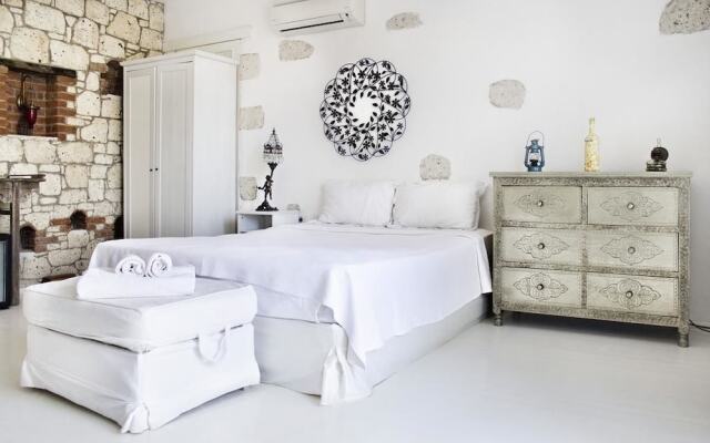 Taskonak Alacati Butik Hotel