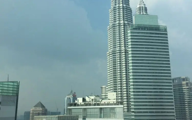 KLCC Soho Suite by SYNC