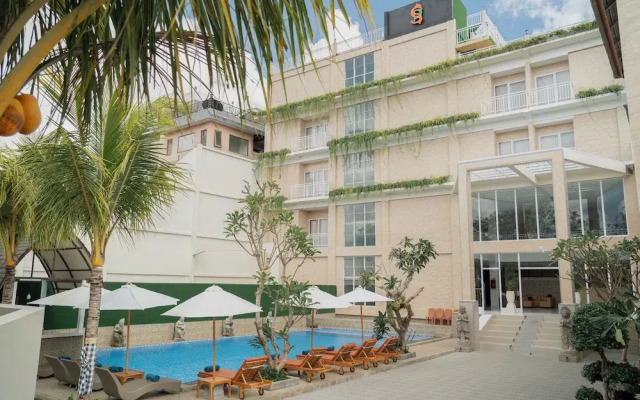The Pandan Sari Hotel