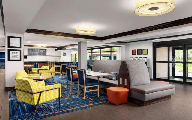 Hampton Inn Long Island/Islandia