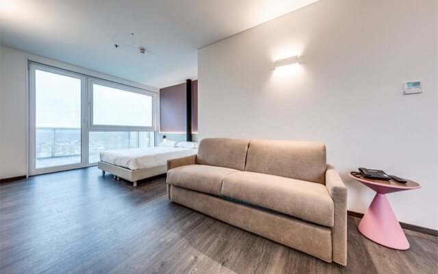 Sky Tower Suite