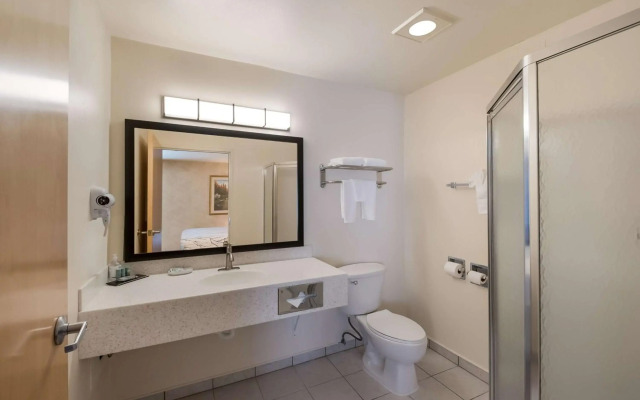 Surestay Plus Hotel By Best Western Seatac Airport