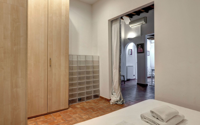 Stufa Apartment by Mamo Florence