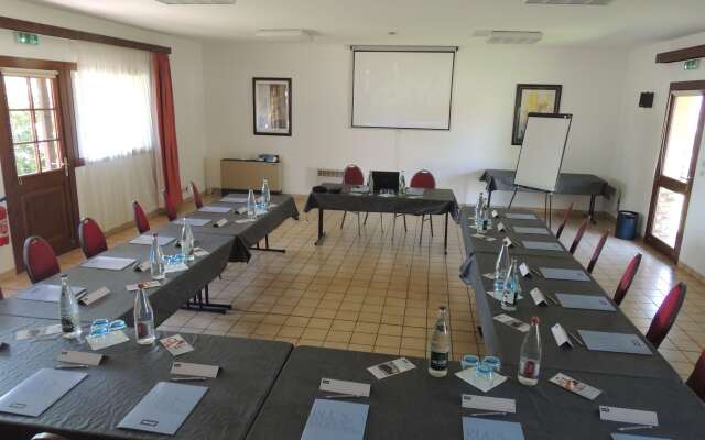Kyriad Chateauroux